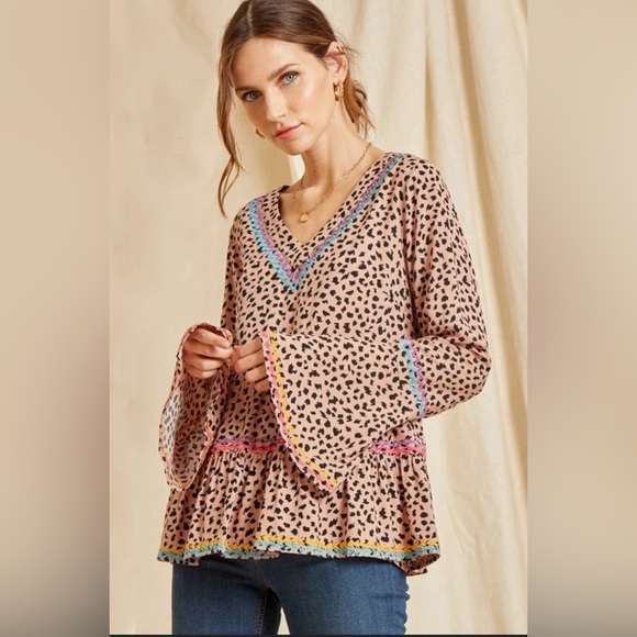 Savanna Jane Tops - Savanna Jane Size 2X Top Shirt Blouse Flowy Embroidered Leopard Long Bell Sleeve